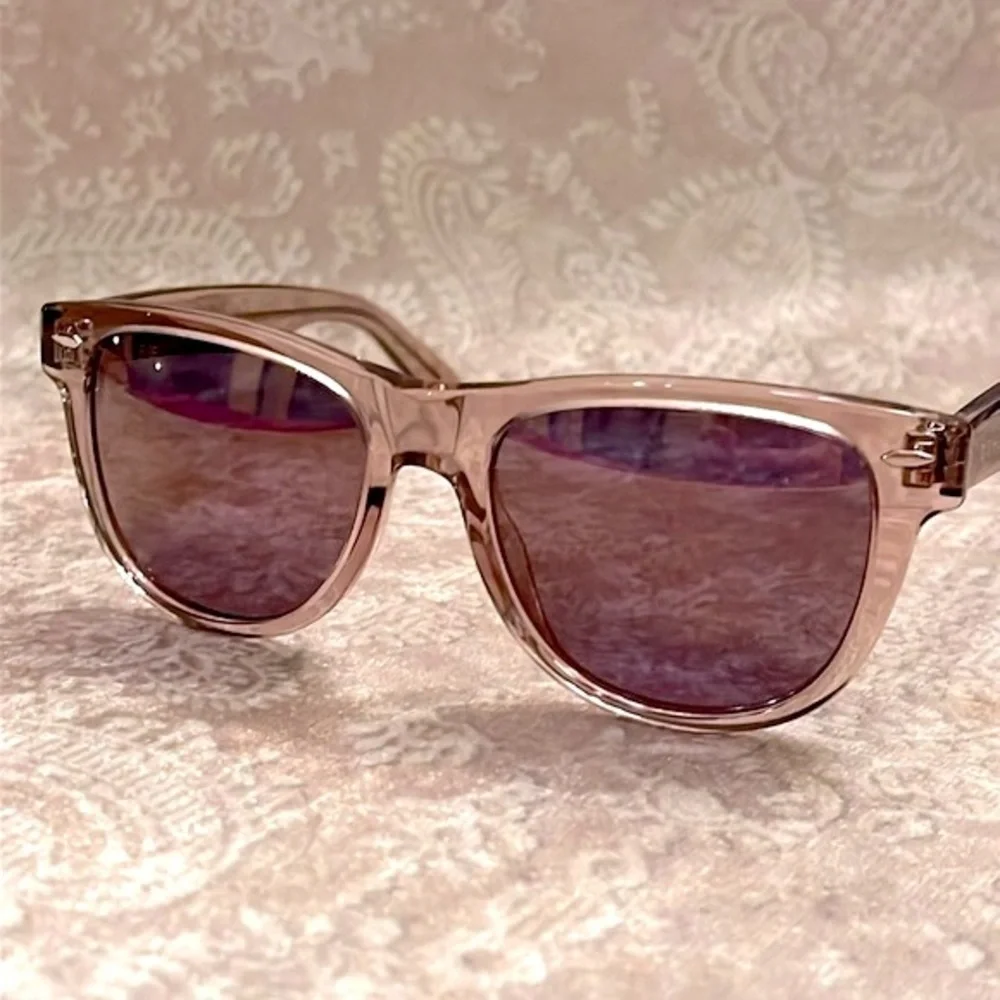 Brand New DIFF Eyewear Kota Polarized Sunglasses Mirrored Lens Translucent Frame
